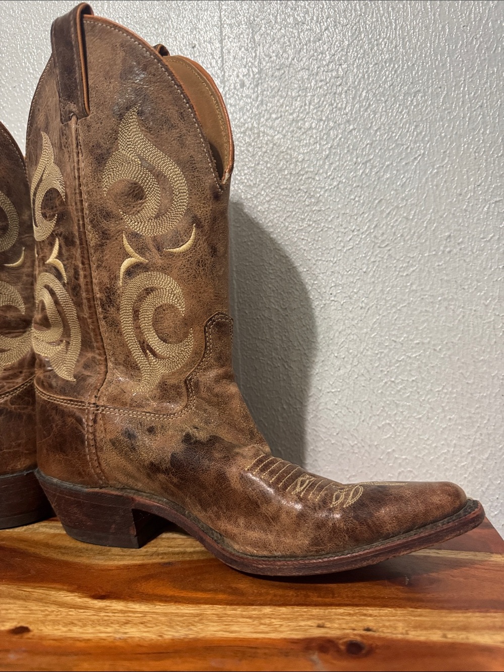 Justin Bent Rail Cowgirl Boots Puma Tan Distressed Leather Snip Toe Western 8 B - Picture 4 of 8
